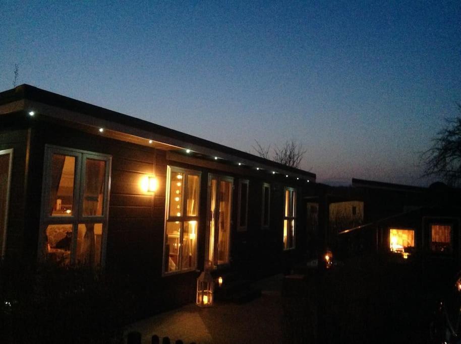 Luxus Chalet Im Schoenen Recratiepark De Veerstal Rheden Exteriör bild